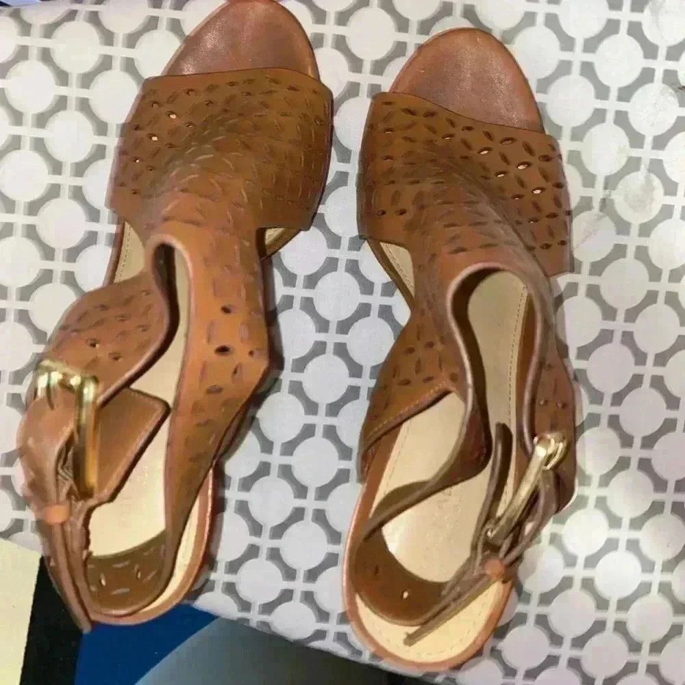 Size 8 Womens Wedge
